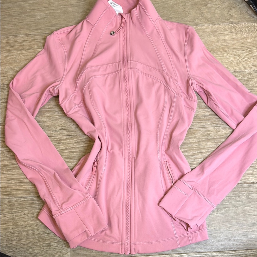 Lululemon Pink Tide Define